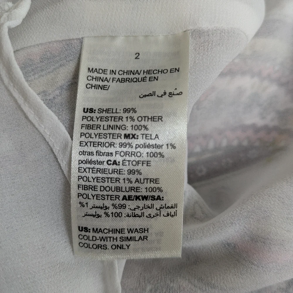 White House Black Market Tank Top Women’s 2 Paisley Sleeveless Blouse Metallic - Picture 12 of 12